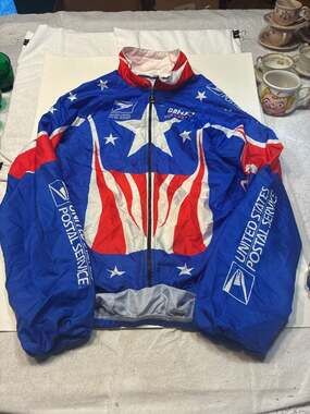 Vintage DeFeet US Postal Service Cycling Windbreaker Jacket